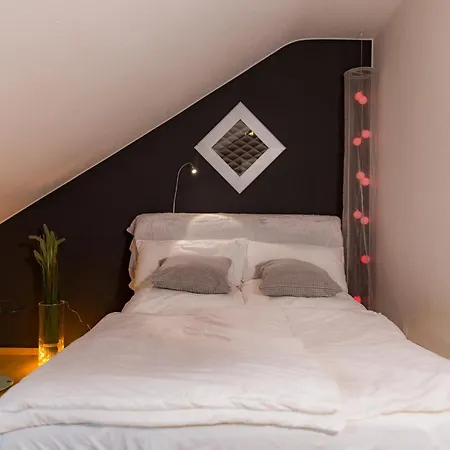 With Friends 2 Appartement