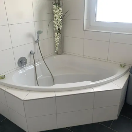 With Friends 2 Appartement *